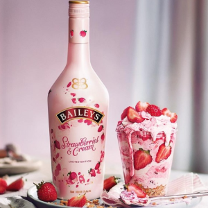 Licor Baileys Strawberries and Cream 70cl